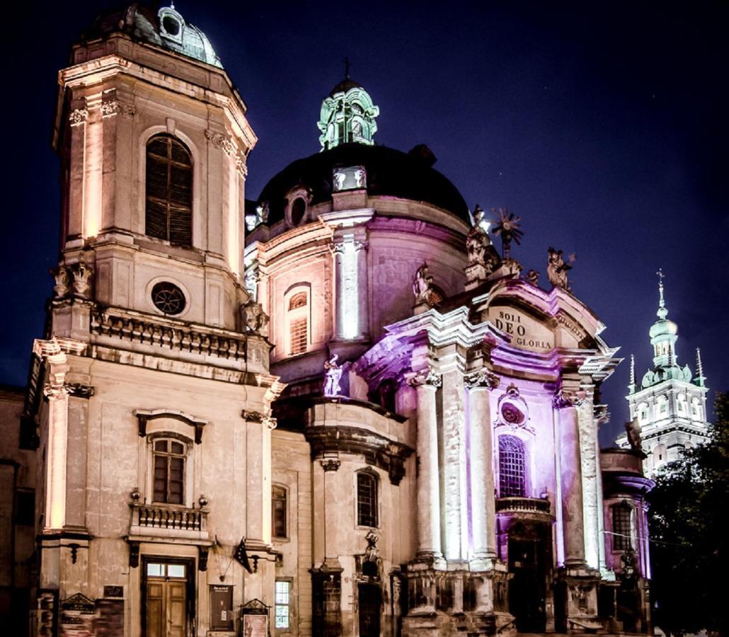 Apartment On Lychakivska Lviv Ngoại thất bức ảnh